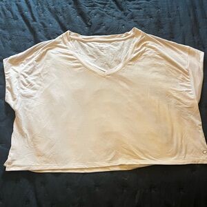 GAPFIT Cream V-Neck Top